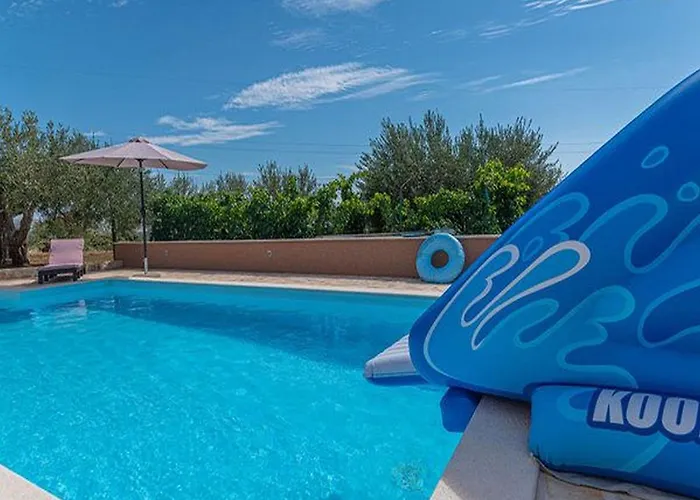 With Swimming Pool And 2 *